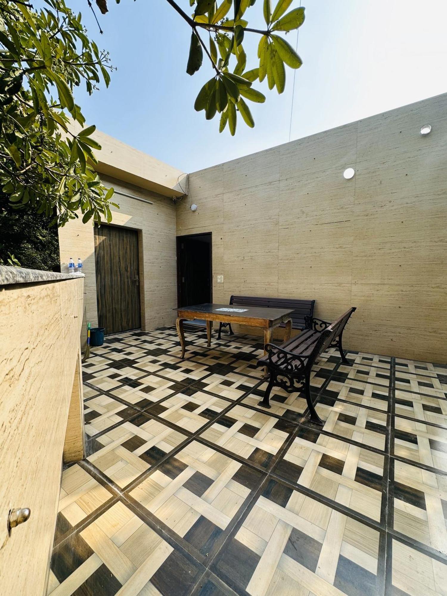 Brahmaputra By Ashiyana Group Hotel New Delhi Bagian luar foto